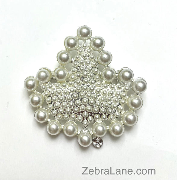 AKA Pearl Covered Ivy Pin